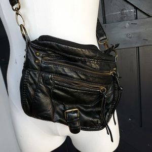 Mossimo faux leather crossbody purse